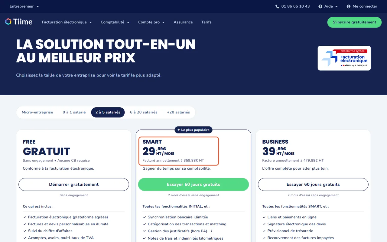 Page des tarifs de Tiime, onglet 2 à 5 salariés : Free gratuit, Smart à 29,99 € HT par mois et Business à 39,99 € HT par mois ; le prix de Smart, facturé annuellement à 359,88 € HT, est encadré